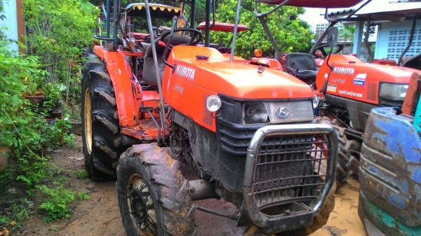 KUBOTA L3408 ราคา105,000 มีเล่ม ขายตามสภาพ อ.แกลง สนใจโทรสอบถาม 0818618678