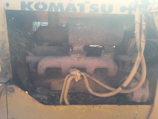 ขายรถแทรกเตอร์ KOMATSU D50A คราดน้ำมัน พร้อมใช้งาน สนใจโทร 081-970-1072