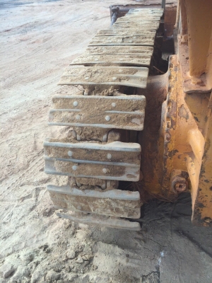 ขายรถแทรกเตอร์ KOMATSU D50A คราดน้ำมัน พร้อมใช้งาน สนใจโทร 081-970-1072