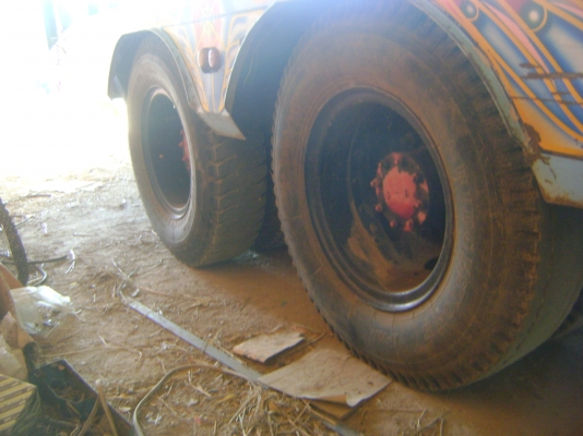 KT925 ทุกอย่างลงเล่มท้ายลาด เครื่อง HO7C  180 แรง 2 เพลา    ราคา  680,000 บาท