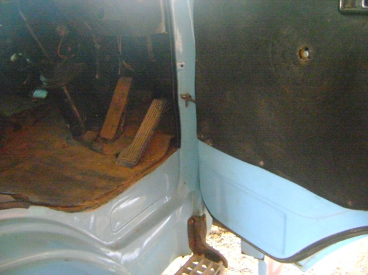 KT925 ทุกอย่างลงเล่มท้ายลาด เครื่อง HO7C  180 แรง 2 เพลา    ราคา  680,000 บาท