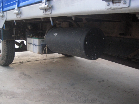 ขายรถบรรทุก 6ล้อNPR110 แรง เครื่อง4BE1สภาพพร้อมใช้งานพื้นไม้คอกเหล็ก ยาง 750บรรทุก10 ตันสบายเครื่องดีใช้ได้จนลืม ติดต่อคุณเอ๋   089-9455306