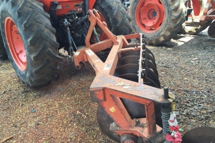 รถไถ Kubota M7040 70แรง 2เพลา 4*4 พร้อมดันหน้าผานหลัง7ใบ