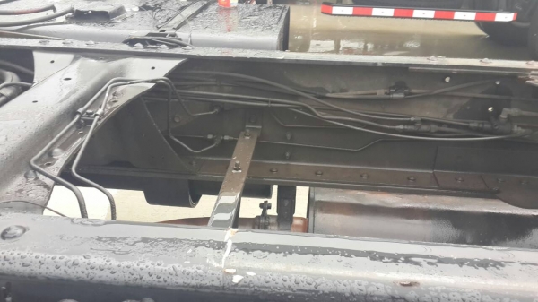 รถอีซูซุ 10 ล้อ 320 แรงม้า. ปี 50 ( ขายหัว , คัชซี ) สนใจติดต่อ 081 - 6079515 รถอีซูซุ 10 ล้อ 320 แรงม้า. ปี 50 ( ขายหัว , คัชซี ) สนใจติดต่อ 081 - 6079515