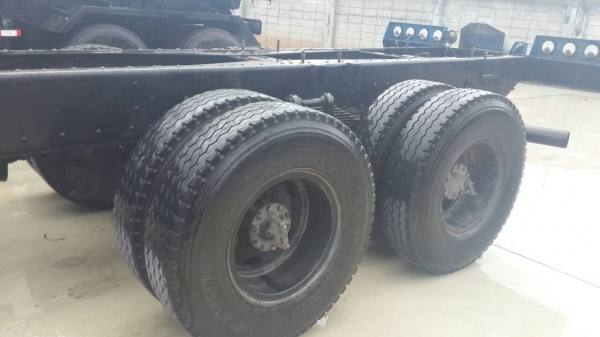 รถอีซูซุ 10 ล้อ 320 แรงม้า. ปี 50 ( ขายหัว , คัชซี ) สนใจติดต่อ 081 - 6079515 รถอีซูซุ 10 ล้อ 320 แรงม้า. ปี 50 ( ขายหัว , คัชซี ) สนใจติดต่อ 081 - 6079515