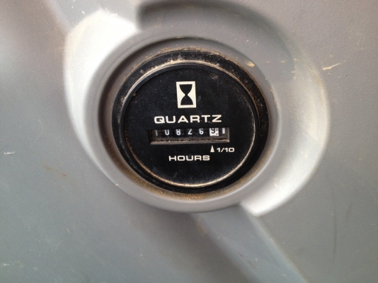 รถแบคโฮ  KOBELCO  YN - 12 ( รถทำงาน 1x,8xx ชม. )    สนใจติดต่อ  081 - 6079515