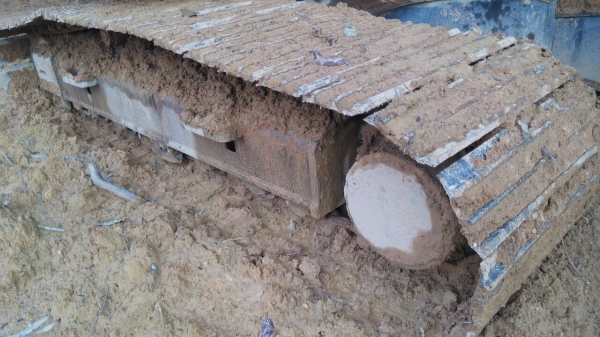 รถแบคโฮ  KOBELCO  YN - 12 ( รถทำงาน 1x,8xx ชม. )    สนใจติดต่อ  081 - 6079515