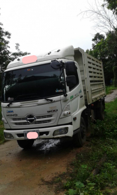 ขายดาวน์รถบรรทุก 6 ล้อดัมพ์ HINO FC9J 175 แรงม้าปี 2555 ขายดาวน์ 550000