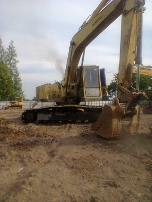 komutsu 200 รุ่น3