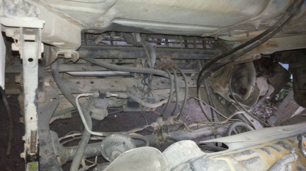 รถอีซูซุ 6 ล้อดั๊ม NPR 115  แรงม้า.  ( ขาย หัว , คัชซ๊. )    สนใจติดต่อ  081 - 6079515