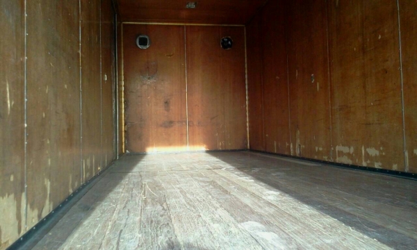 ขายด่วน ISUZU DAGA เครื่อง 6HH1 195 แรง ตู้ 3 บานยาว 7.20 เมตร ยาง9.00 ขอบ 20 ราคา 680,000