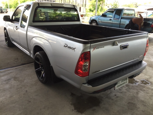 ISUZU  SLX 2.5  ปี 2000