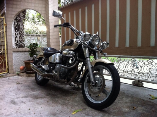 ขออนุญาติขาย Honda Phantom TA200 รุ่นพิเศษ CUSTOM สีมงคล โอนฟรีครับ