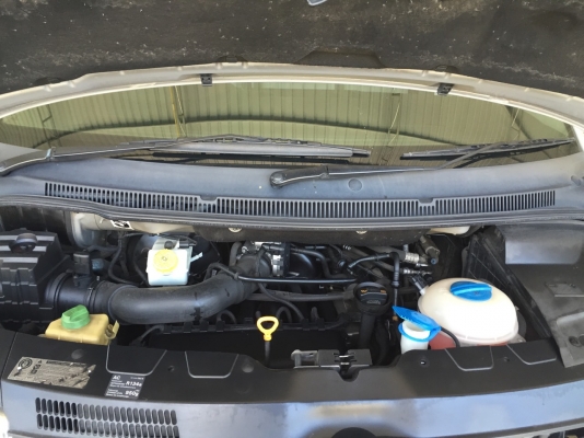 VOLKSAWAGEN AVELLE3.2 ปี2010 ราคา 1,080,000บาท VOLKSAWAGEN AVELLE3.2 ปี2010 ราคา 1,080,000บาท