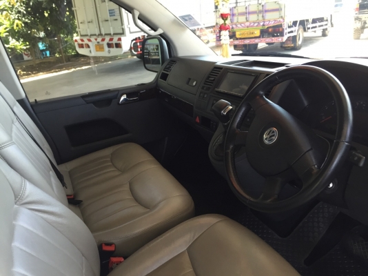 VOLKSAWAGEN AVELLE3.2 ปี2010 ราคา 1,080,000บาท VOLKSAWAGEN AVELLE3.2 ปี2010 ราคา 1,080,000บาท