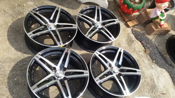 ขายล้อแม็กมือ2 force gtr-f 15" สนใจติดต่อเล็กคลองสามครับ 081-3747940 ขายล้อแม็กมือ2 force gtr-f 15" สนใจติดต่อเล็กคลองสามครับ 081-3747940