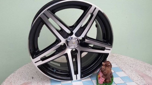 ขายล้อแม็กมือ2 force gtr-f 15" สนใจติดต่อเล็กคลองสามครับ 081-3747940 ขายล้อแม็กมือ2 force gtr-f 15" สนใจติดต่อเล็กคลองสามครับ 081-3747940