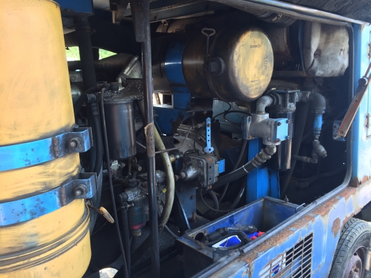 ขายเครื่องปั๊มลมairman pds390s สภาพสวยยังไม่เคยใช้งานในไทย ขายเครื่องปั๊มลมairman pds390s สภาพสวยยังไม่เคยใช้งานในไทย