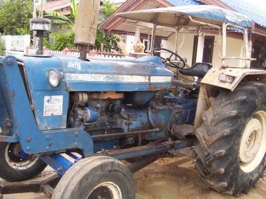 ขายฟอร์ด+ผาน4+ใบมีด+เล่มทะเบียนพร้อมโอน ขายฟอร์ด+ผาน4+ใบมีด+เล่มทะเบียนพร้อมโอน