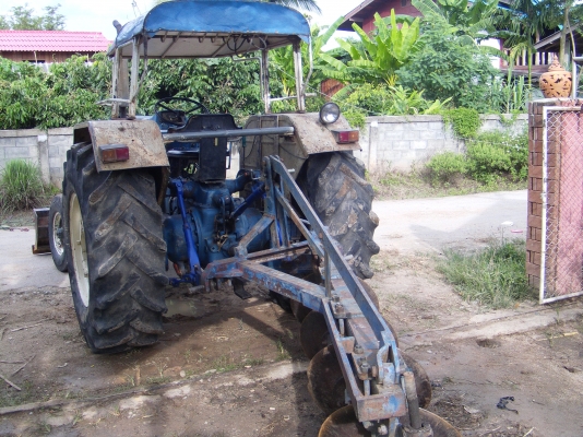 ขายฟอร์ด+ผาน4+ใบมีด+เล่มทะเบียนพร้อมโอน ขายฟอร์ด+ผาน4+ใบมีด+เล่มทะเบียนพร้อมโอน