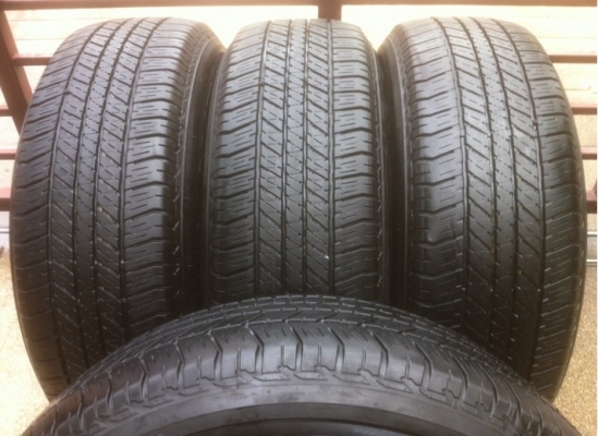 ยาง Bridstone 265 65 17 สิ้นปี12 ราคาไม่แพง