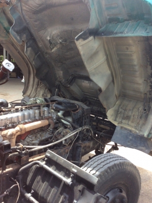 6ล้อHINO ยาว 6 ม.พร้อมเครน 3ตัน (3ปอก2ชัก) เครื่อง 180 แรง พวงมาลัยพาว์เวอร์ ยาง825ขอบ16 (หัวเก๋งสวยมากครับ) รถสวยพร้อมใช้งาน ขาย 570,000 บาท(ศุภากร 081-4252943)