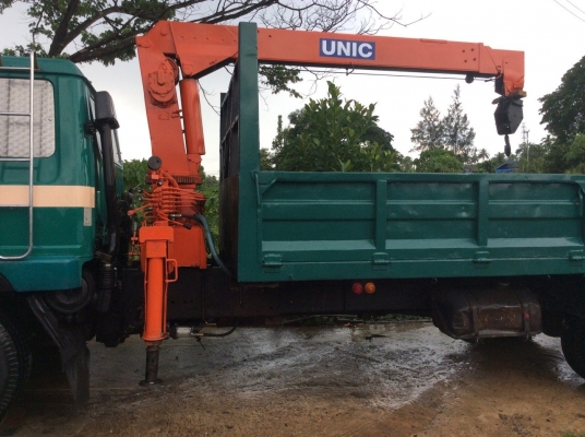 6ล้อHINO ยาว 6 ม.พร้อมเครน 3ตัน (3ปอก2ชัก) เครื่อง 180 แรง พวงมาลัยพาว์เวอร์ ยาง825ขอบ16 (หัวเก๋งสวยมากครับ) รถสวยพร้อมใช้งาน ขาย 570,000 บาท(ศุภากร 081-4252943)