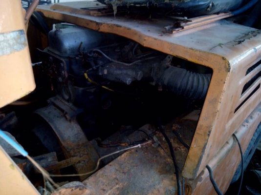 โฟลค์ลิฟโคมัสสุ 1.4 ตันงากระดกได้เปลี่ยนเครื่องดีเซลแล้ว โฟลค์ลิฟโคมัสสุ 1.4 ตันงากระดกได้เปลี่ยนเครื่องดีเซลแล้ว