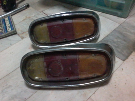 ไฟท้ายมาสด้า1000และฝาน้ำมันKE