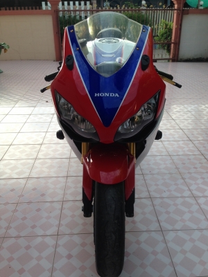 ขายCBR1000ปี2008.HRCสรรพสารมิตรแท้ รถสวยเครื่องดีมากครับ ขายCBR1000ปี2008.HRCสรรพสารมิตรแท้ รถสวยเครื่องดีมากครับ