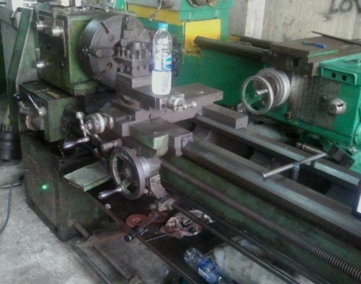 แท่นกลึงต้าชิง 1000 B 7 ฟุต 3 เพลา เกียร์บล็อก พร้อมใช้งาน มีเบรก สวย ๆ ด่วน !!!! 89,000