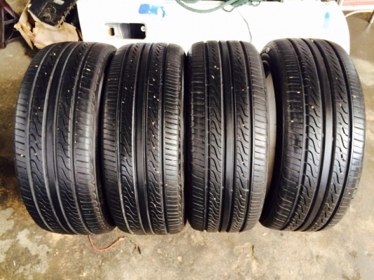 ขายยาง215/50/17 ปี13 TOYO JAPAN สภาพสวยมาก