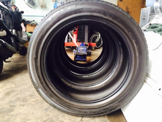 ขายยาง215/50/17 ปี13 TOYO JAPAN สภาพสวยมาก