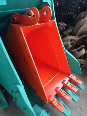 บุ้งกี๋ใหม่ hitachi 40 สำหรับขุดวางท่อ