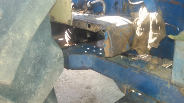 ายรถไถฟรอ์ด6610แรงพร้อมไช้งานรถอยู่วังบัว คลองขลุง กำแพงเพชร  ราคา388000บาท  มีไบมีดหน้าหนึ่งอันผาน1ชุดผาน7หนึ่งอันพร้อมทะเบียน สนใจสอบุถามได้ที่081 3655997 อ๋าพร  พาเจริญ  ราคาต่อรองได้อีกนะครับ