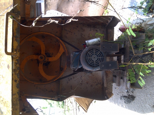 โม่ผสมปูน