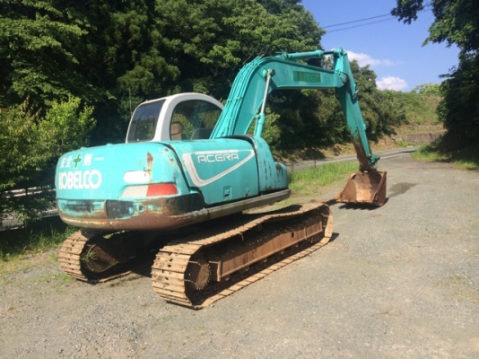 ขายด่วน KOBELCO SK120-2  มาร์คไฟว์ ใช้งานมาแค่ 3100  ชั่วโมง นำเข้าจากญี่ปุ่นแท้ ๆๆ เดิมๆๆสภาพสวยมากจริง ๆๆค่ะ