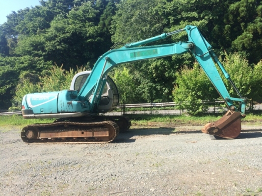 ขายด่วน KOBELCO SK120-2  มาร์คไฟว์ ใช้งานมาแค่ 3100  ชั่วโมง นำเข้าจากญี่ปุ่นแท้ ๆๆ เดิมๆๆสภาพสวยมากจริง ๆๆค่ะ