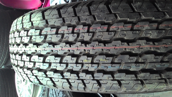 205R16 BRIDGESTONE ยางใหม่ 1 เส้น tel.081-427-3941 205R16 BRIDGESTONE ยางใหม่ 1 เส้น tel.081-427-3941