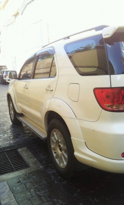 ขาย toyota fortunre 2551 เครื่อง3000 ราคา645000 บาท