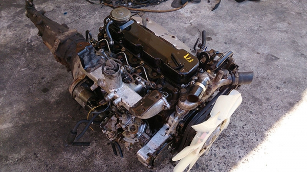 ขายเครื่องยนต์ดีเซลนิสสัน TD23 สภาพพร้อมใช้