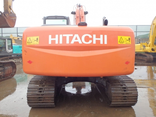 ขายด่วน รถขุด HITACHI ZX 200-3 นำเข้าจากญี่ปุ่น  สภาพสวย เครื่องปั๊มดี  ไฟฟ้าครบ  ใช้งานนน้อย  รถสวย พร้อมใช้งาน  โทร 089-7462641  สุวรรณี