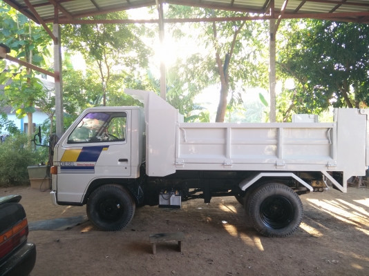 ขายด่วน รถดั๊ม NKR พร้อมใช้งาน