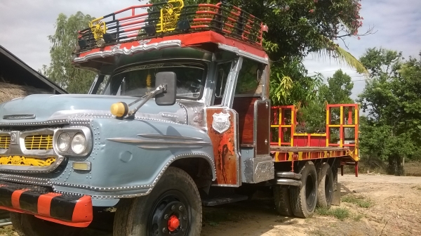 ด่วนๆๆขายเทรลเลอร์10ล้อหัวยาวบรรทุกรถเกี่ยวข้าว ราคา269000 บาท