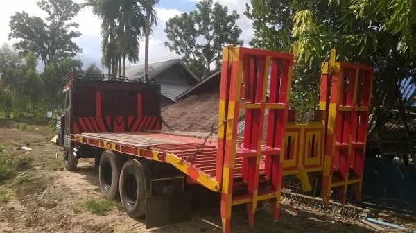 ด่วนๆๆขายเทรลเลอร์10ล้อหัวยาวบรรทุกรถเกี่ยวข้าว ราคา269000 บาท