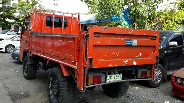 ขาย รถบรรทุก 4 ล้อ 100 แรง มีลิฟต์หลัง