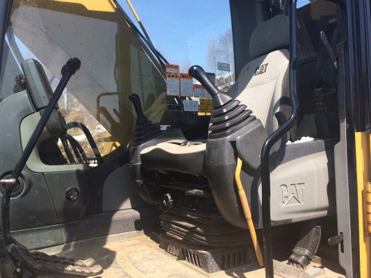 CAT 320D-BWZ02064-YR2007-6987 ชม. ใบแทร็ค 800 mm ถึงไทยเร็ว ๆ นี้ ไม่แพงครับ