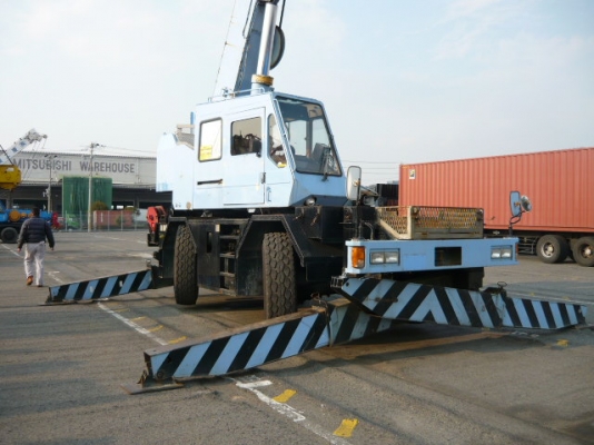 ขายรถเครน TADANO TR200M-4