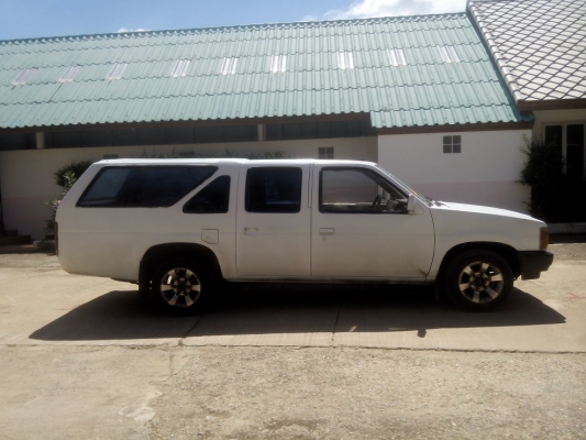 ขาย นิสสัน บิ๊กเอ็ม แวน ไว้วิ่งทำกินครับ กันแดดกันฝน ถูกๆ ทางไกลสบาย