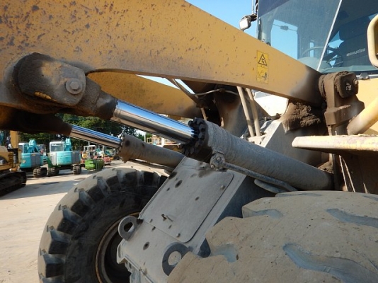 ขายรถตัก KOMATSU WA500-3 ขายรถตัก KOMATSU WA500-3